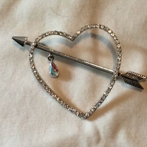 Heart and arrow Brooch